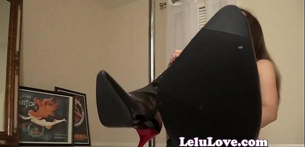  She pole dances in squeaky leather boots shows off feet soles - Lelu Love